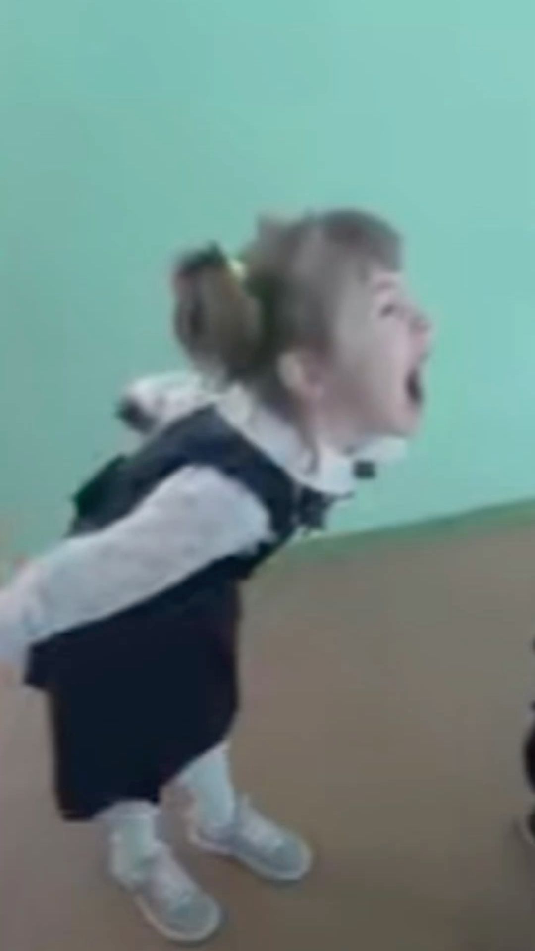 Первоклашка орет, Смешно