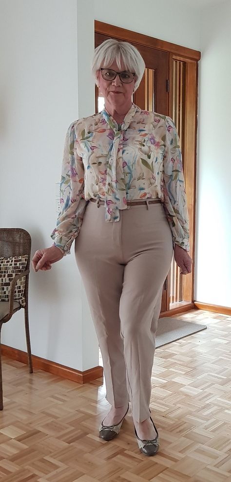 Love wearing pants but perhaps I should have got a bigger size